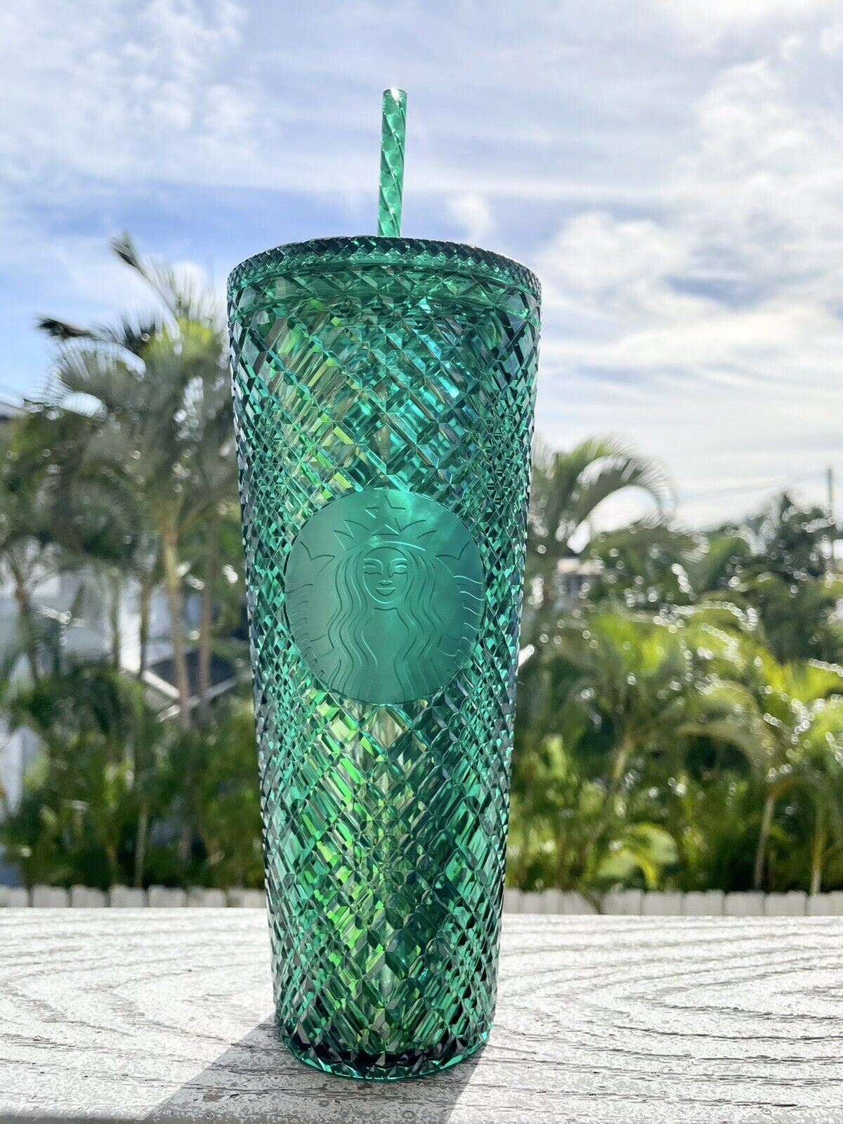 Vaso Starbucks Venti 24oz 2022 - Verde Esmeralda