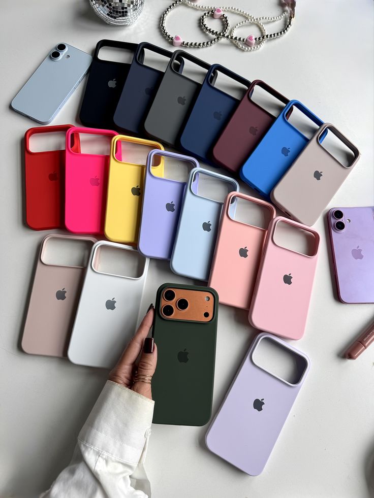 Funda de Silicona Premium para iPhone - Varios Modelos y Colores ✦ Bajo pedido