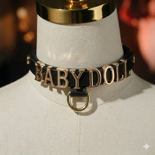 Collar Estilo BDSM Letras (2 Estilos) ✦ Bajo pedido