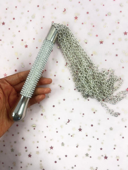 Látigo Bling - 44cm ✦ Bajo pedido
