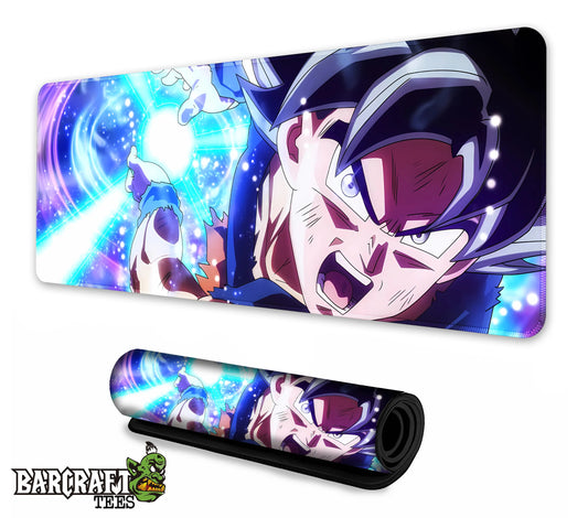 Mouse Pad Gamer XL con Luz RGB, Base Antideslizante - Goku